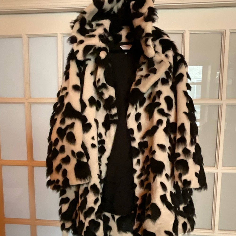 2025 Bottega Veneta Dalmation Shearling Coat - NY Residence 1of1 (New With Tags) - Picture 7 of 13